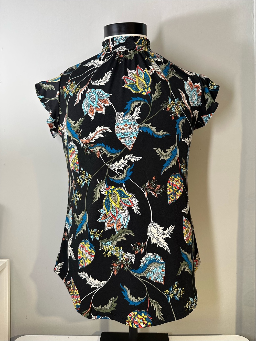 Avenue Black Floral Print Flutter Sleeve Blouse